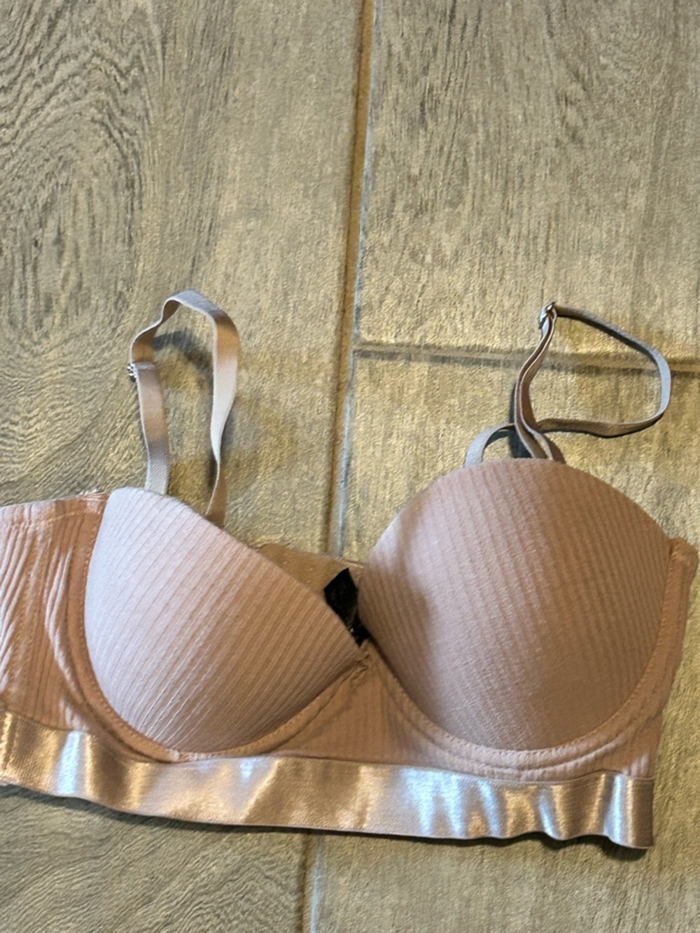Tahari Ribbed Tan push up balconette Bra - size 36B